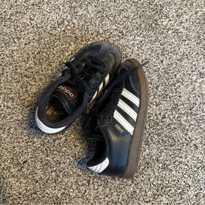 Adidas Kids Black and White Samba Sneakers Size 10